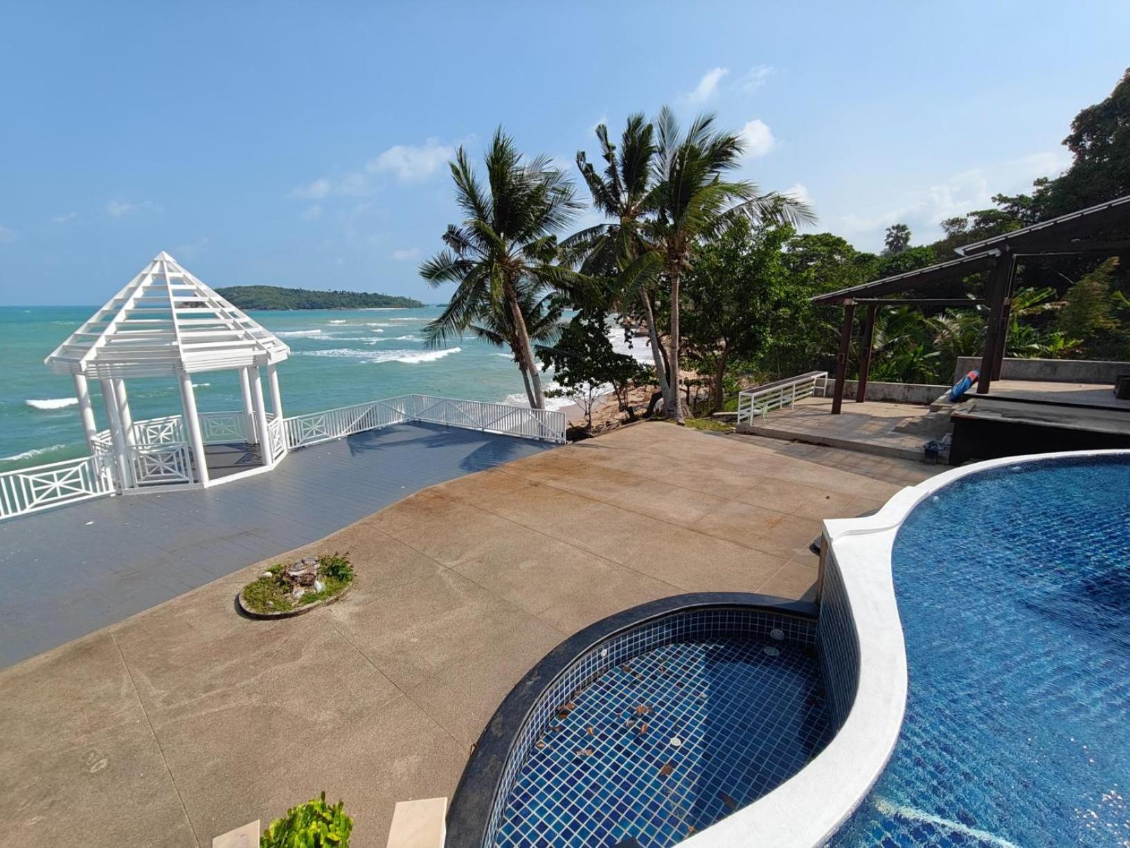 Bhundhari & Samui אתר נופש 4*